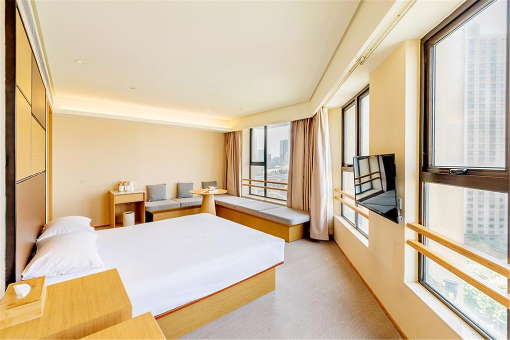 Ji Hotel Shanghai Xujiahui Exterior foto